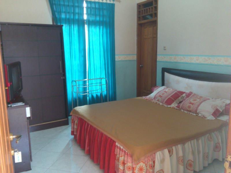 Hotel Tjahaja Baroe Syariah Mitra Reddoorz At Dukuh Kupang Surabaya Exterior foto